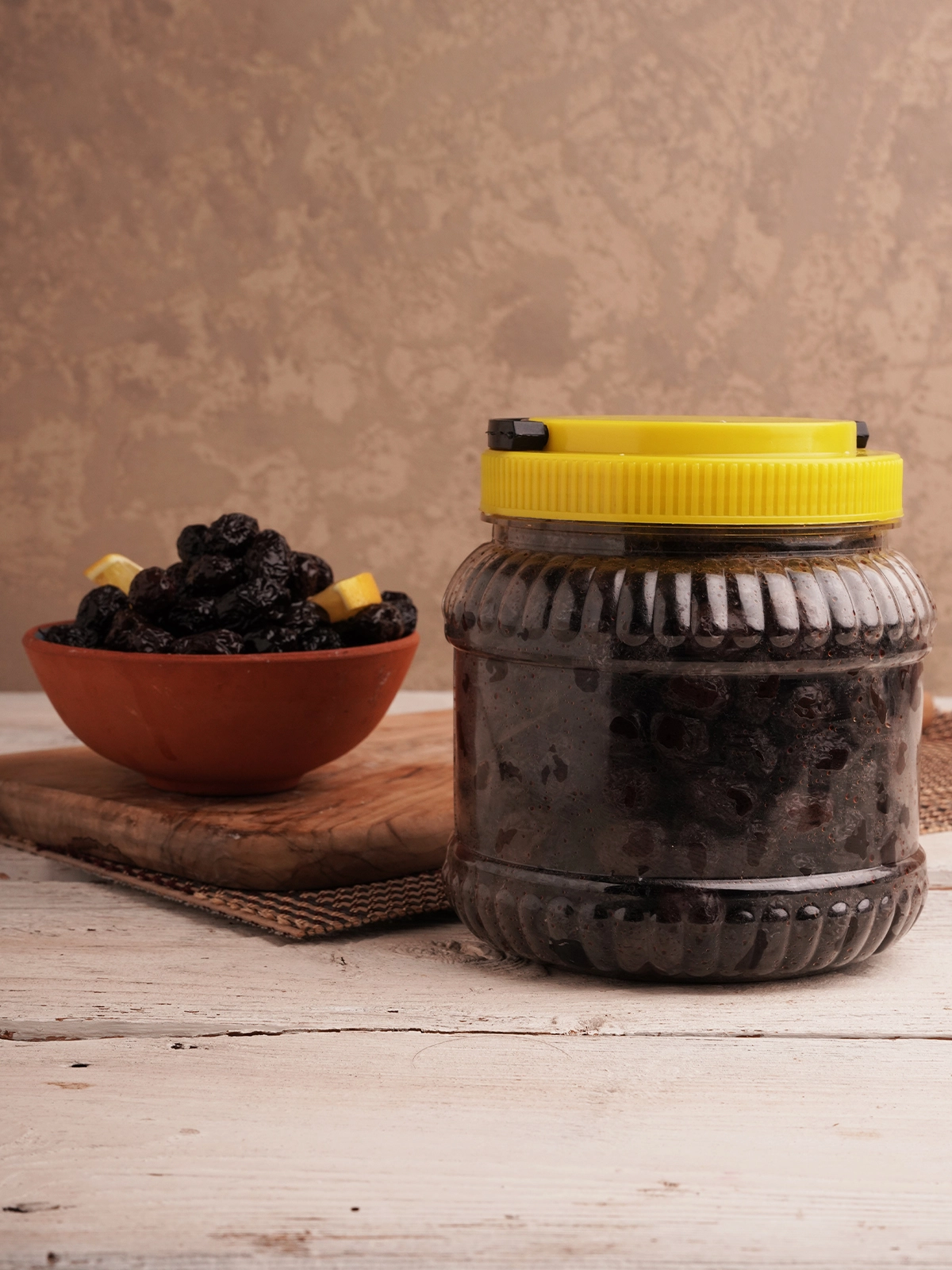 Gemlik Kuru Sele Siyah Zeytin 1 KG