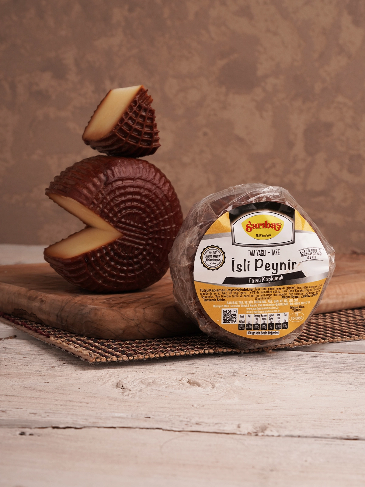 Tam Yağlı İsli Peynir 200 GR